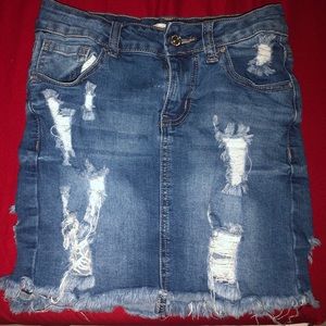Mini ripped skirt